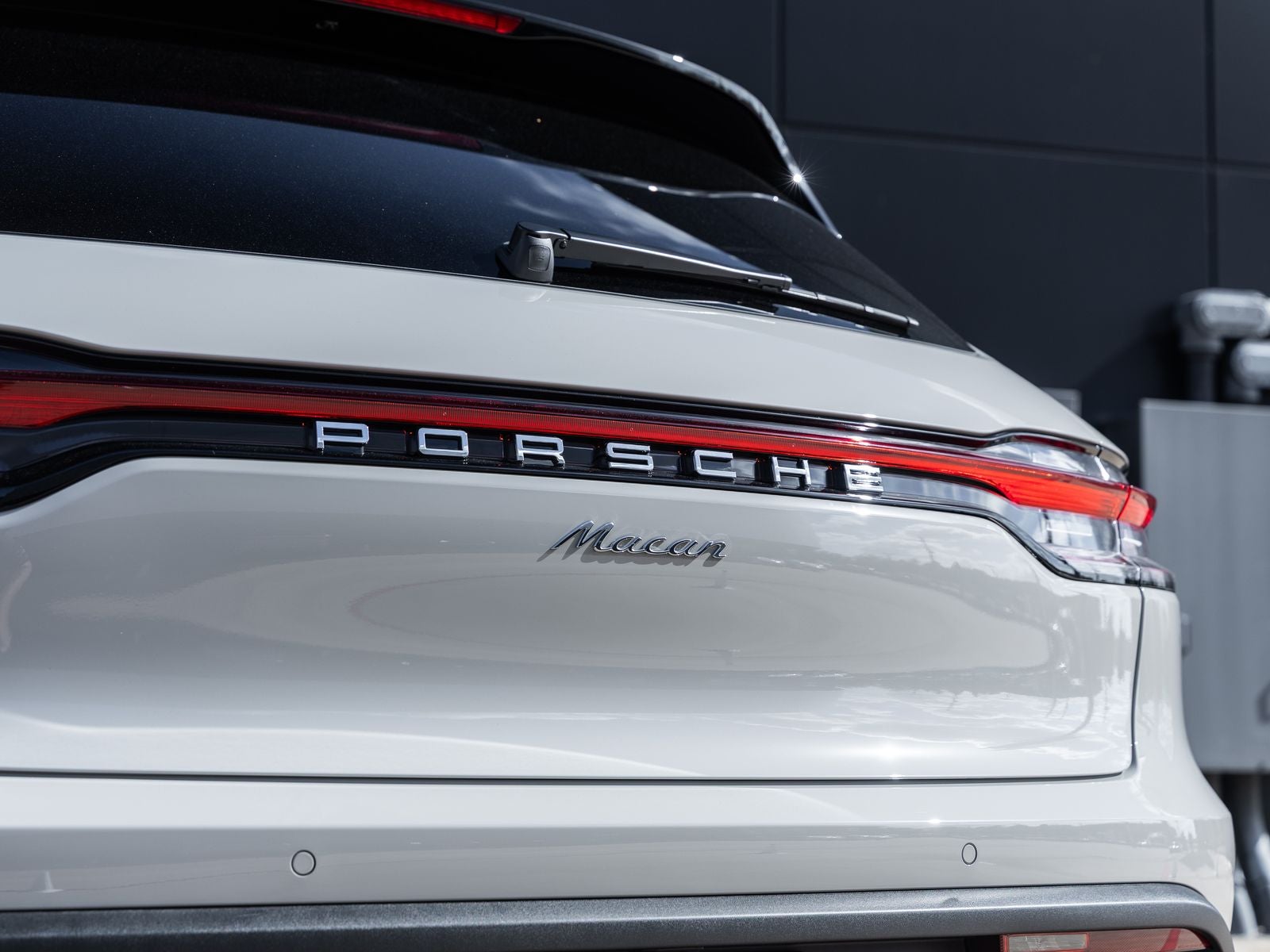 2026 Porsche Macan Macan