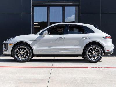 2026 Porsche Macan Macan
