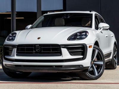 2023 Porsche Macan Macan (MY23)