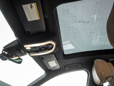 2023 Porsche Macan Macan (MY23)