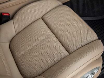 2023 Porsche Macan Macan (MY23)