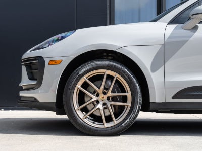 2023 Porsche Macan Macan