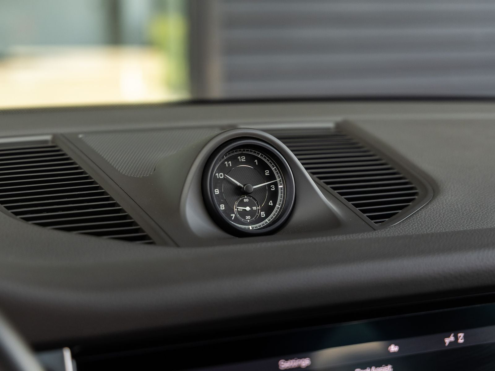 2023 Porsche Macan Macan