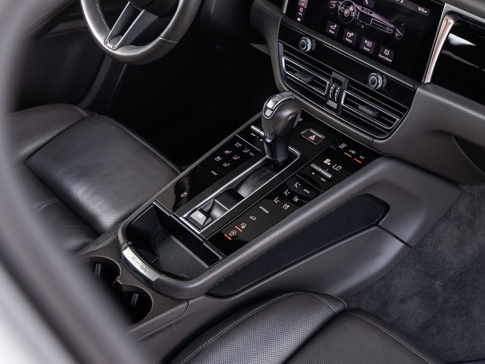 2023 Porsche Macan Macan
