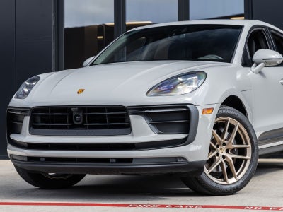 2023 Porsche Macan Macan