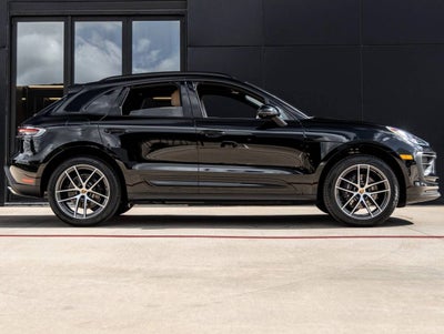 2025 Porsche Macan Macan