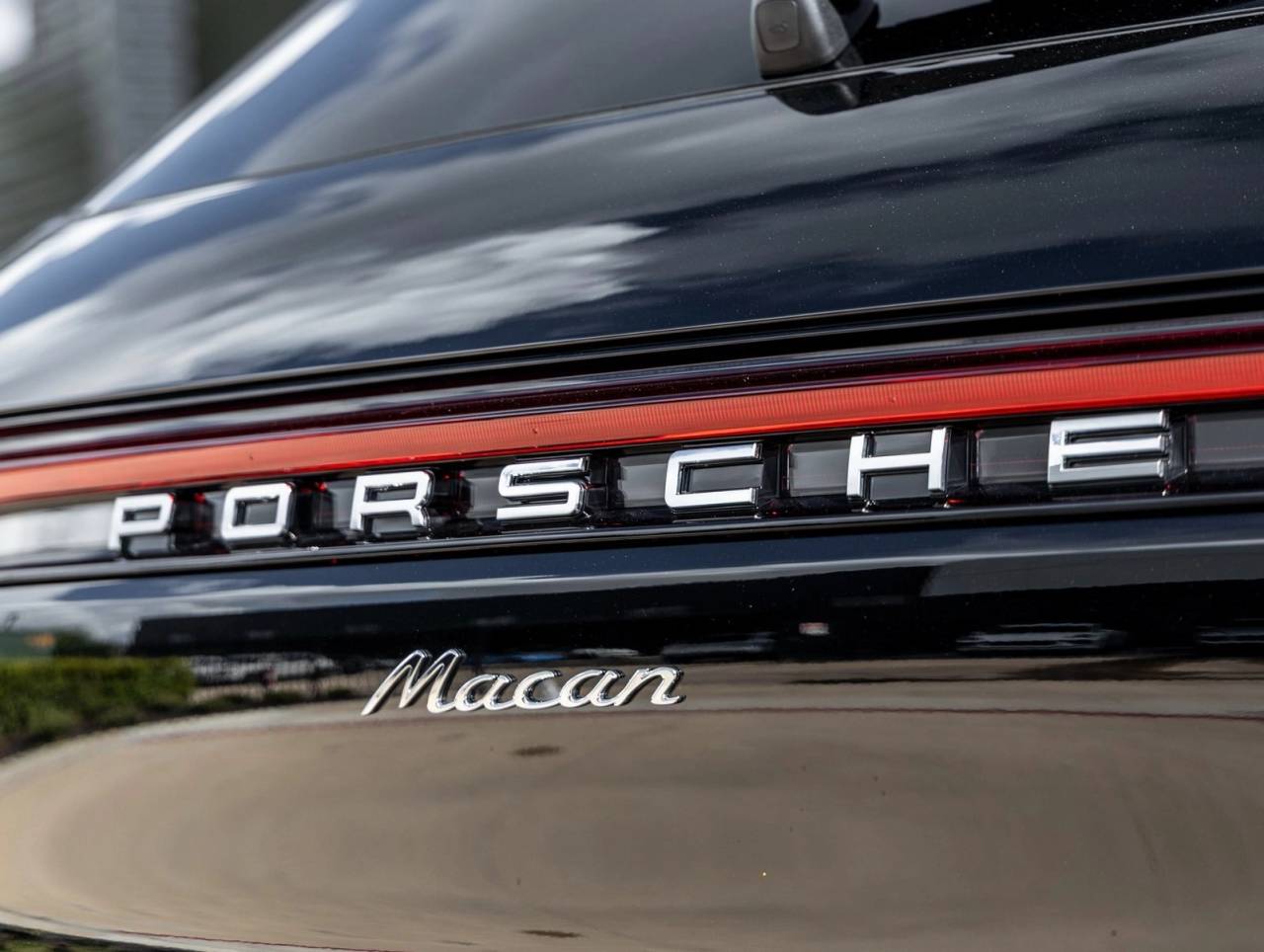 2025 Porsche Macan Macan