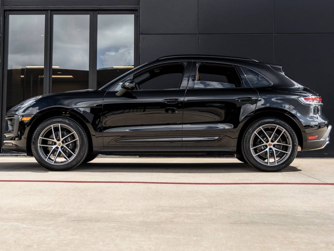 2025 Porsche Macan Macan