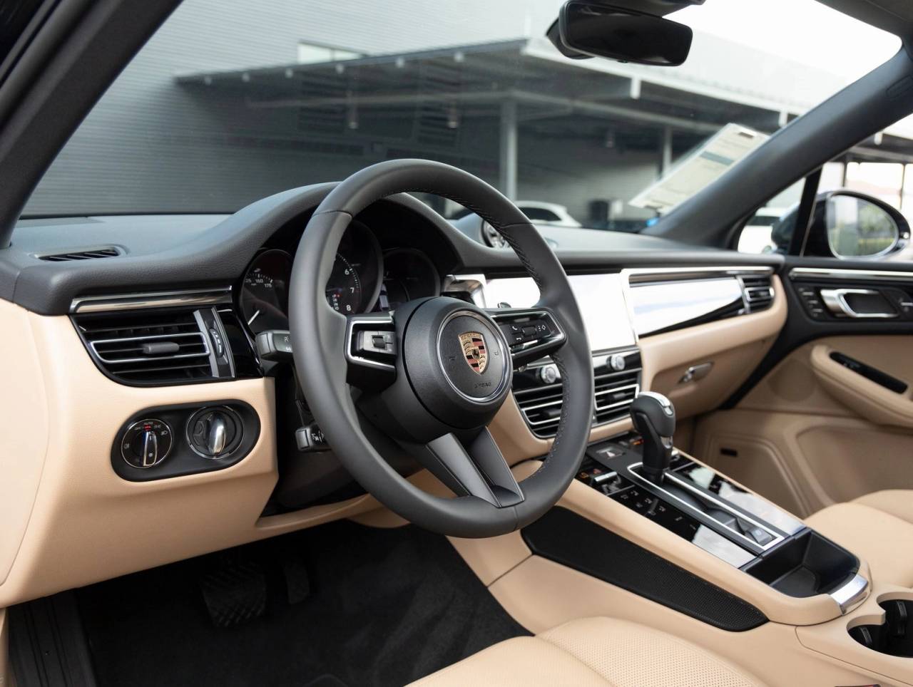 2025 Porsche Macan Macan
