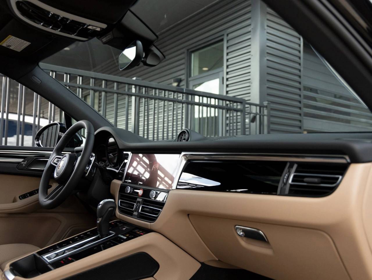 2025 Porsche Macan Macan