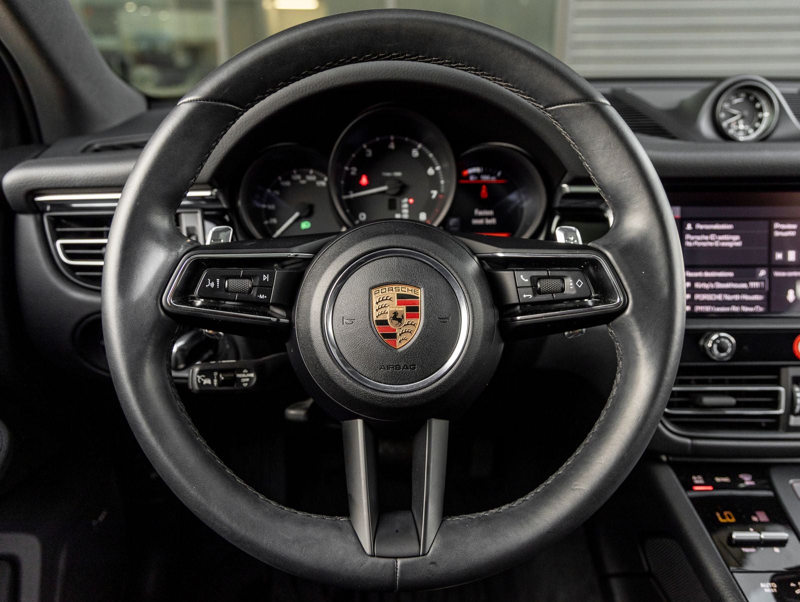 2025 Porsche Macan Macan