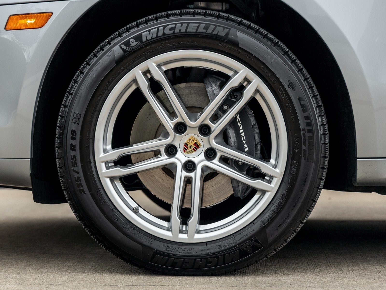 2025 Porsche Macan Macan