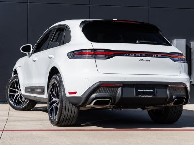 2026 Porsche Macan Macan