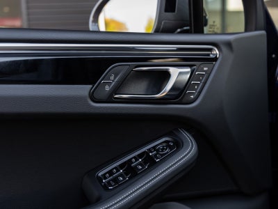 2026 Porsche Macan Macan T