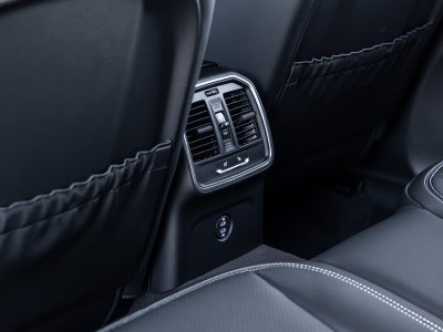 2026 Porsche Macan Macan T