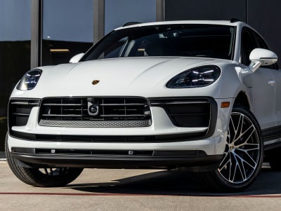 2026 Porsche Macan Macan