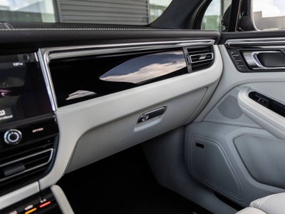 2026 Porsche Macan Macan T