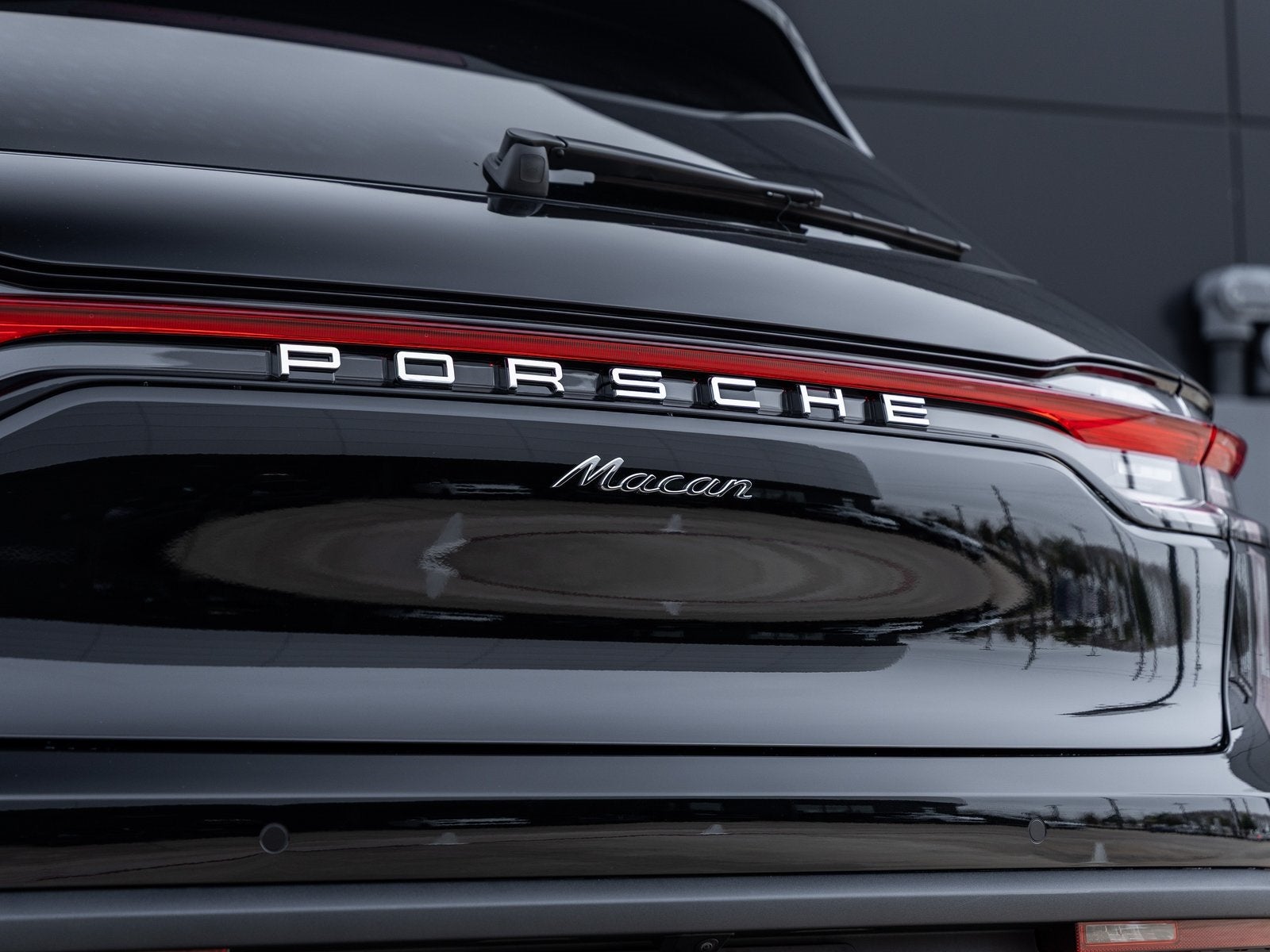 2026 Porsche Macan Macan