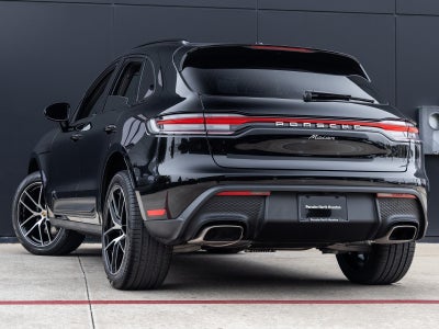 2026 Porsche Macan Macan