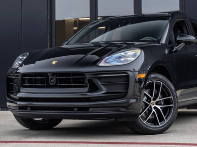 2026 Porsche Macan Macan