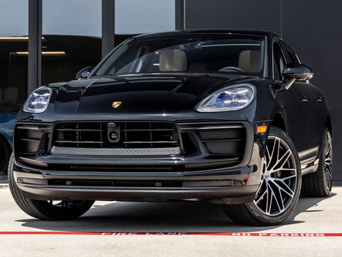 2026 Porsche Macan AWD