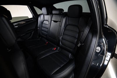 2026 Porsche Macan Macan T