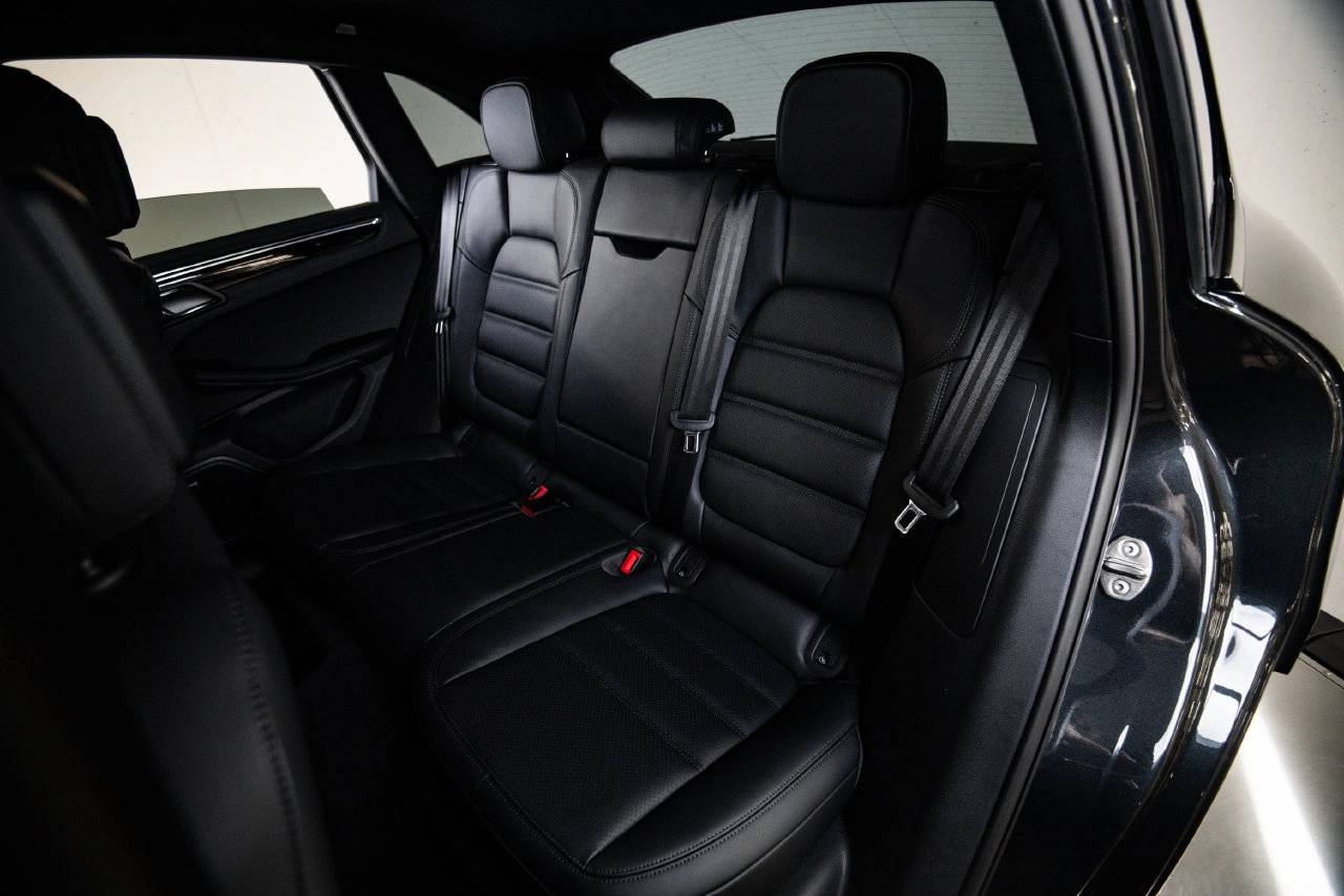 2026 Porsche Macan Macan T