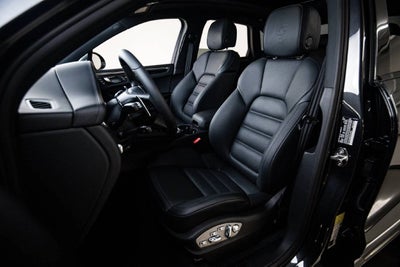 2026 Porsche Macan Macan T