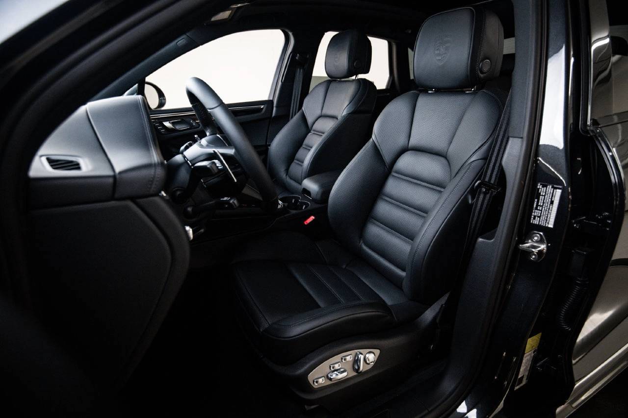 2026 Porsche Macan Macan T