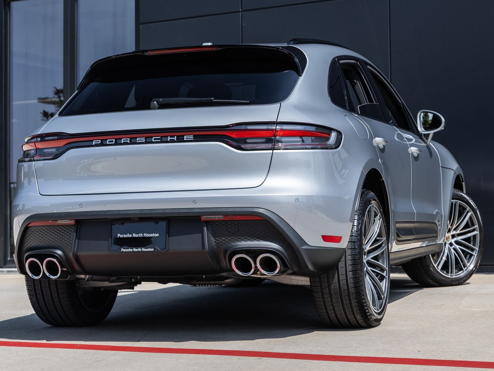 2026 Porsche Macan Macan
