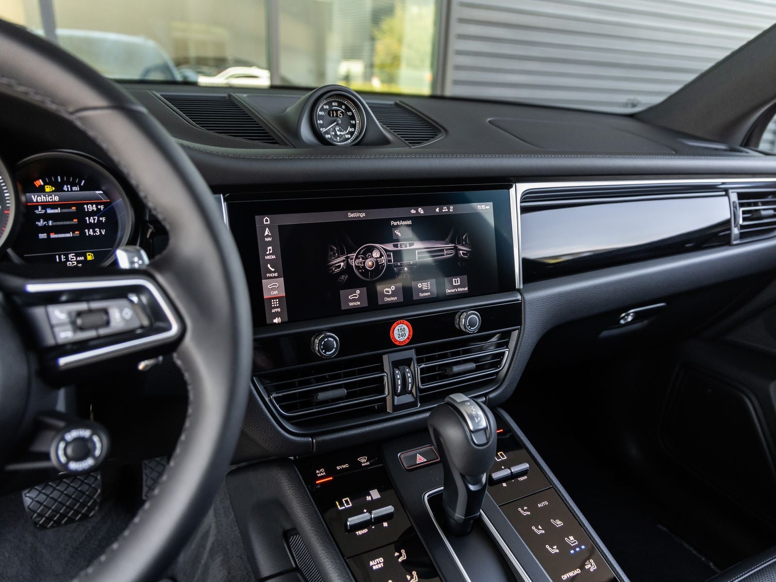 2026 Porsche Macan Macan