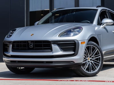 2026 Porsche Macan Macan