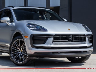 2026 Porsche Macan Macan