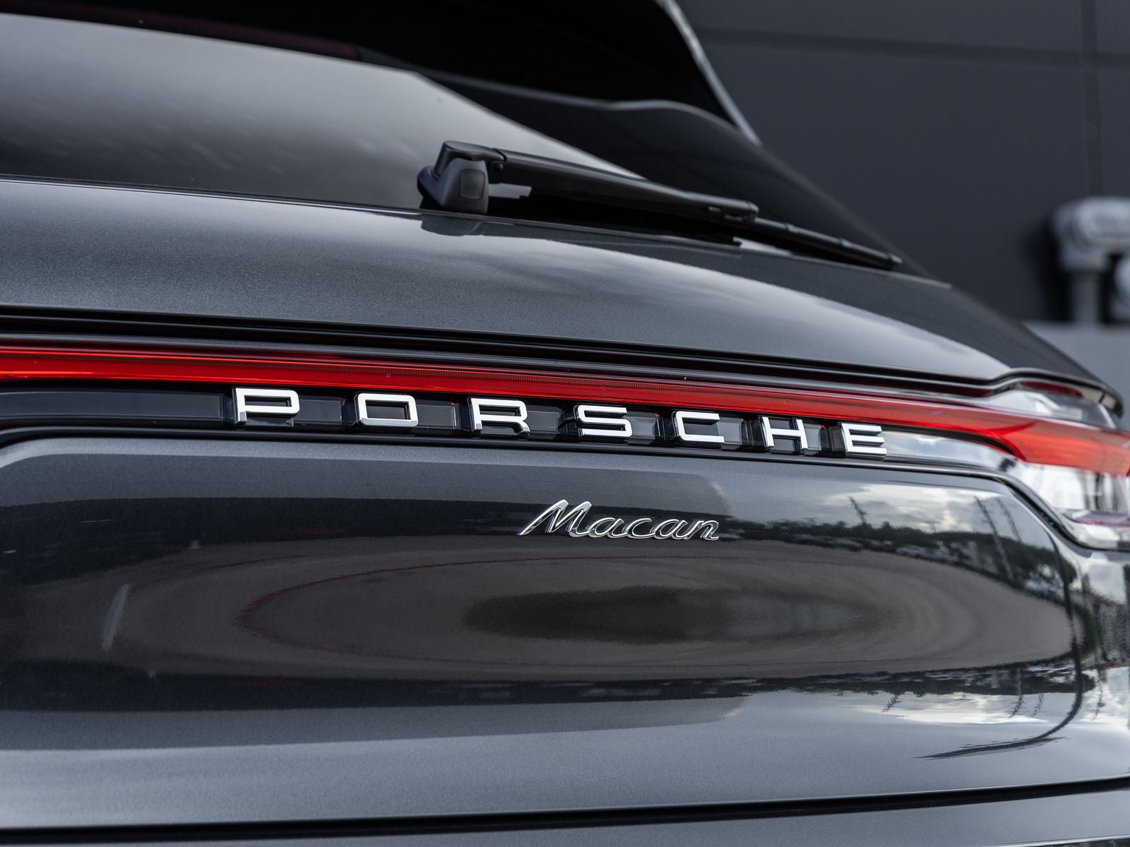 2026 Porsche Macan Macan