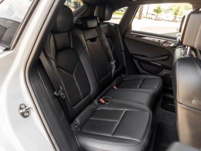 2024 Porsche Macan Macan (MY24)