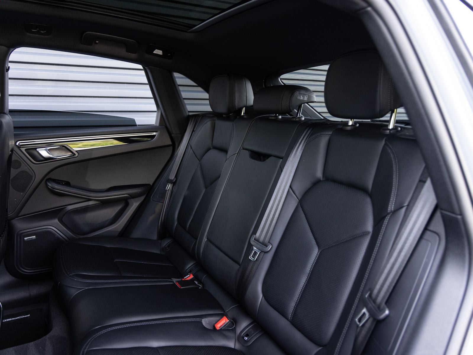 2025 Porsche Macan Macan