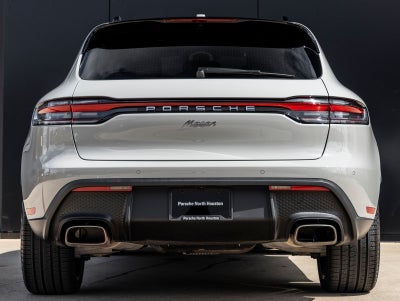 2025 Porsche Macan Base