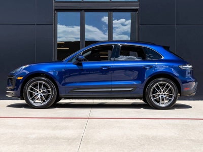 2026 Porsche Macan AWD
