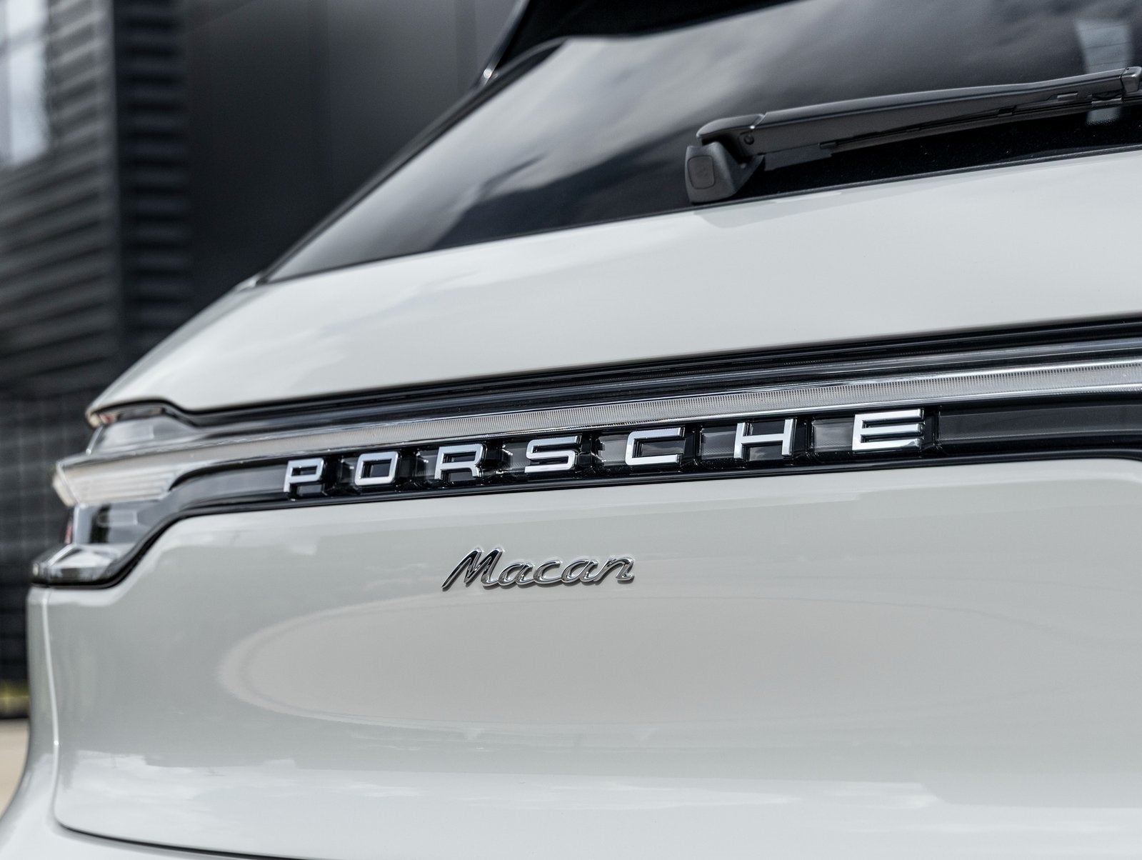 2026 Porsche Macan Macan