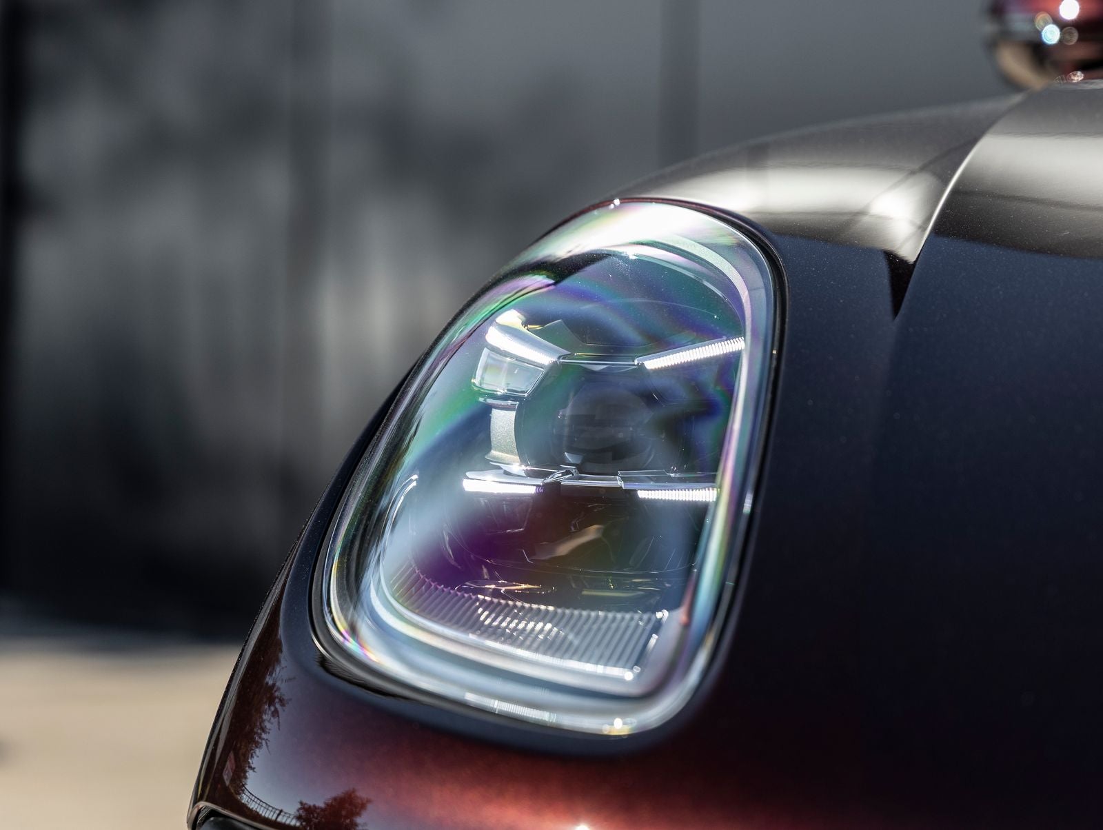 2026 Porsche Macan Base