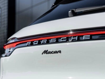 2026 Porsche Macan Macan
