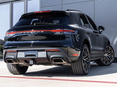 2026 Porsche Macan AWD