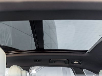 2026 Porsche Macan Macan T