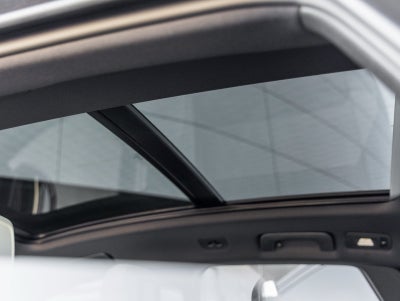 2026 Porsche Macan Macan T