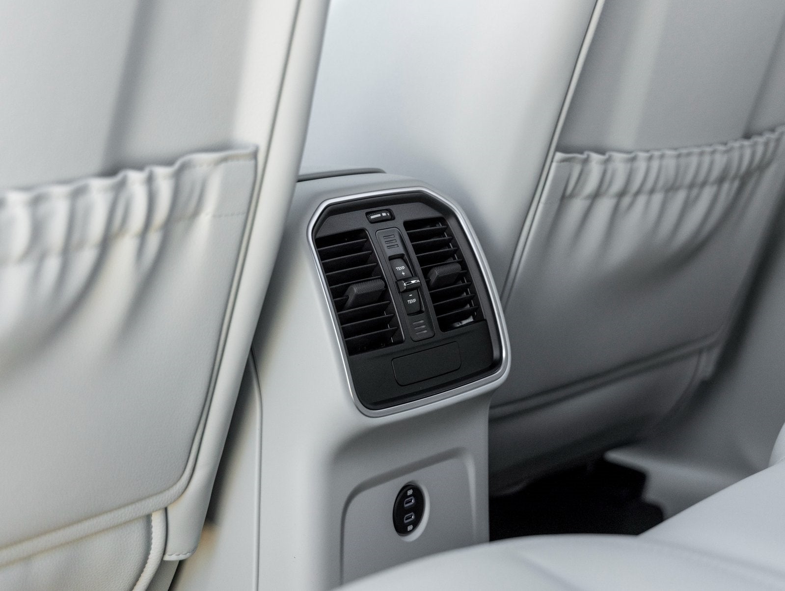 2026 Porsche Macan Macan T