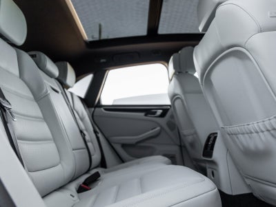 2026 Porsche Macan Macan T