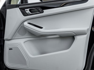 2026 Porsche Macan Macan T