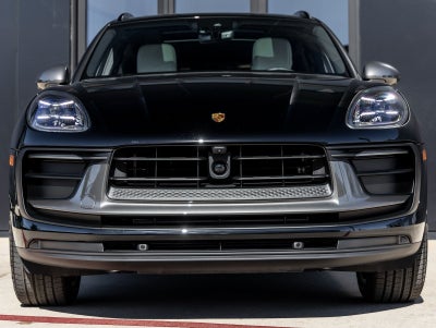 2026 Porsche Macan Macan T
