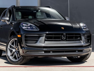 2026 Porsche Macan Macan T