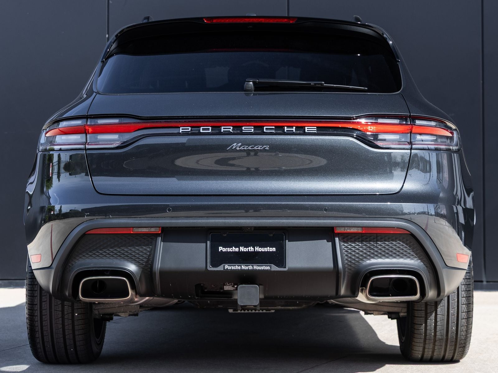 2026 Porsche Macan AWD